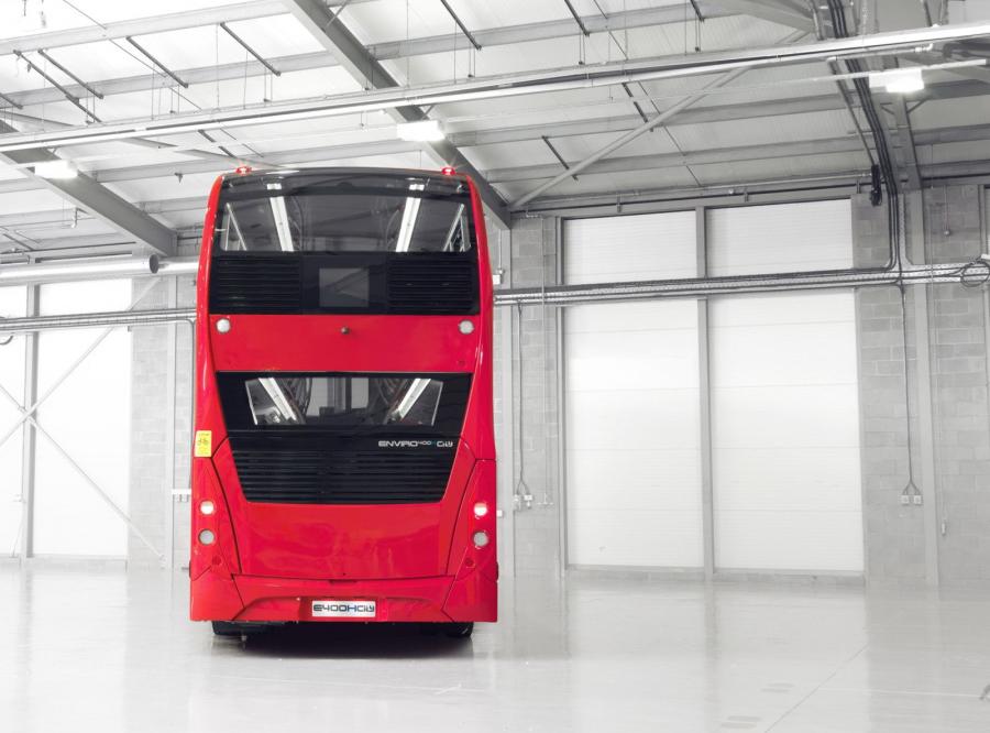  Alexander Dennis Enviro400H City 2015 года  (фото 23 из 31)